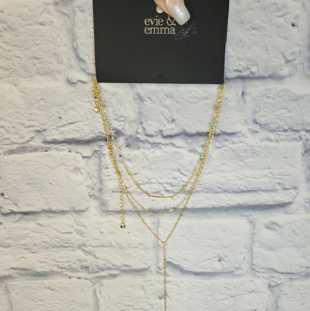 NWT Evie and Emma Necklace Set